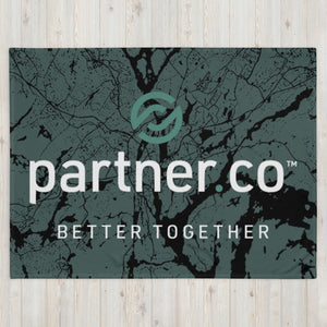 Partner.Co | Throw Blanket